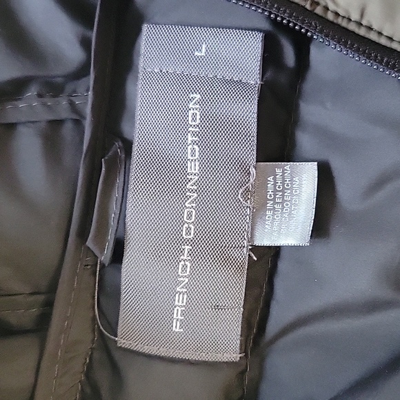 Men French Connection (L) Hooded Puffer, Olive Green in perfect condition. - Picture 3 of 5